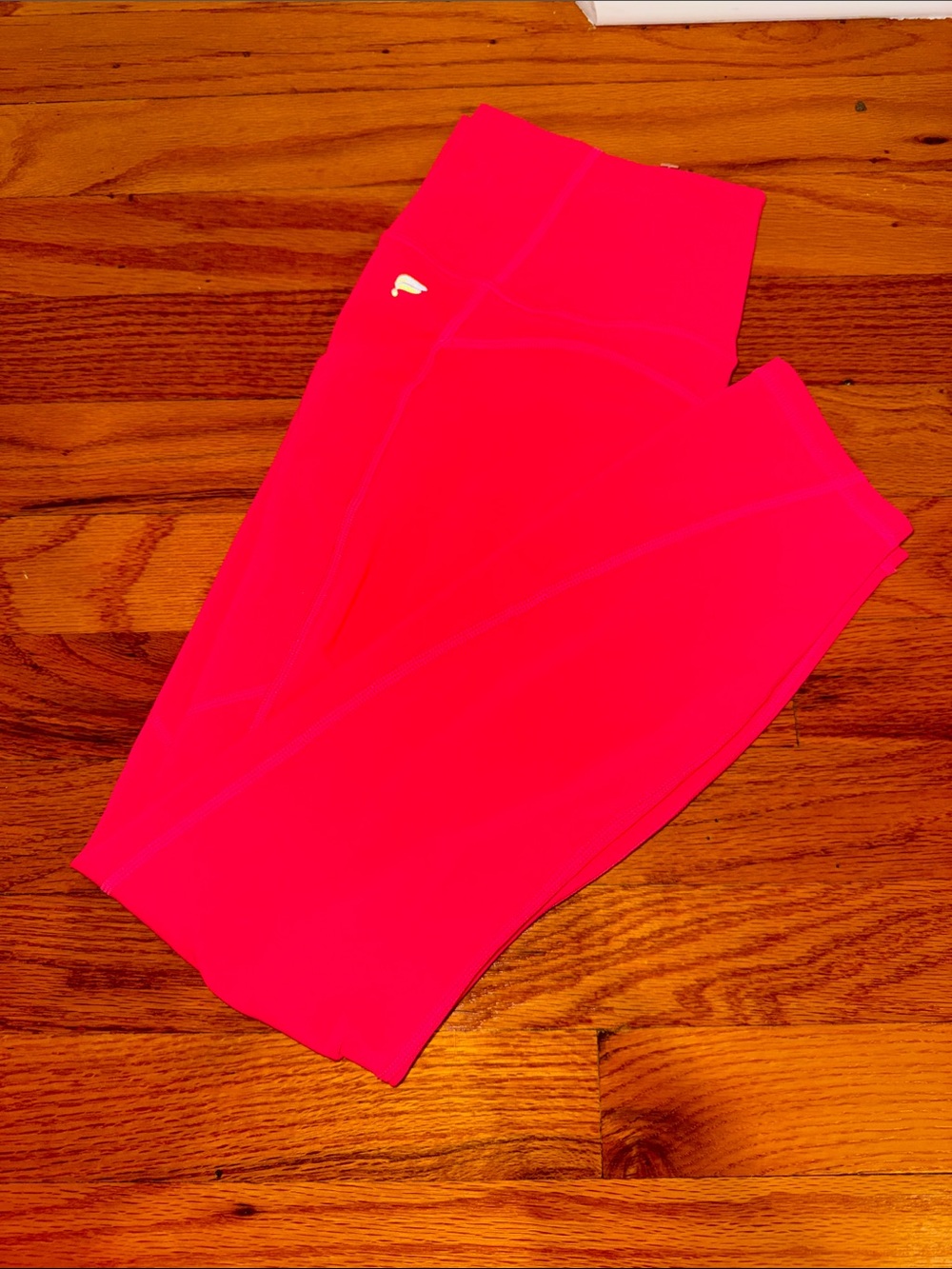 Fabletics Hot Pink Capris